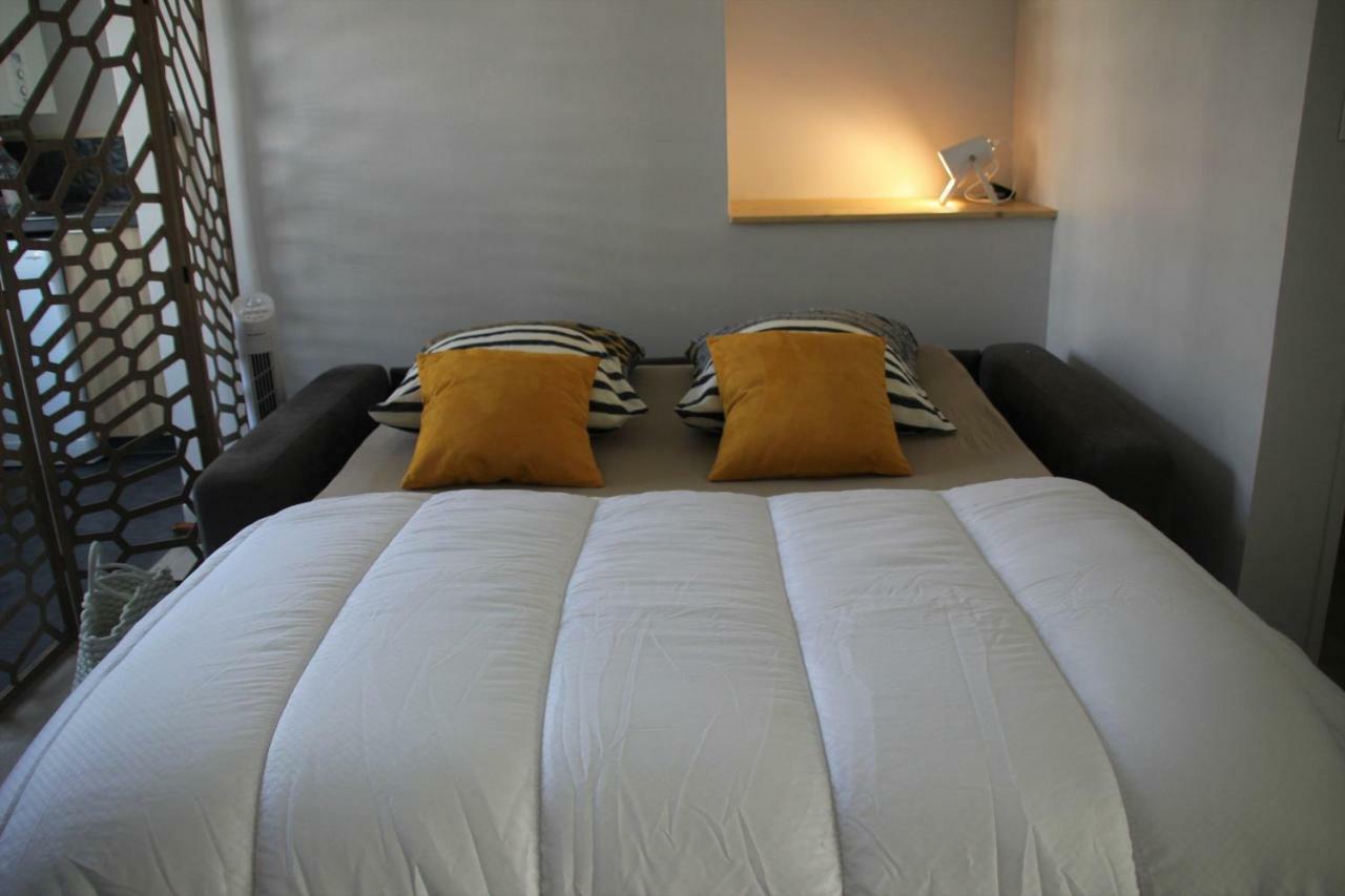 Appartement Centre à Pied Appt Avec Sauna, Linge, Wifi, Stationnement Gratuit